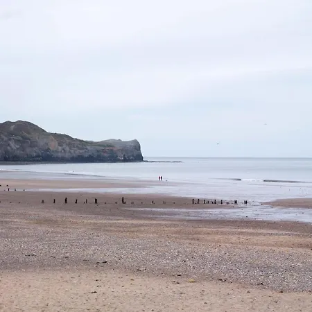 Turnstone Cottage, Sandsend بيت للعطل ويتبي